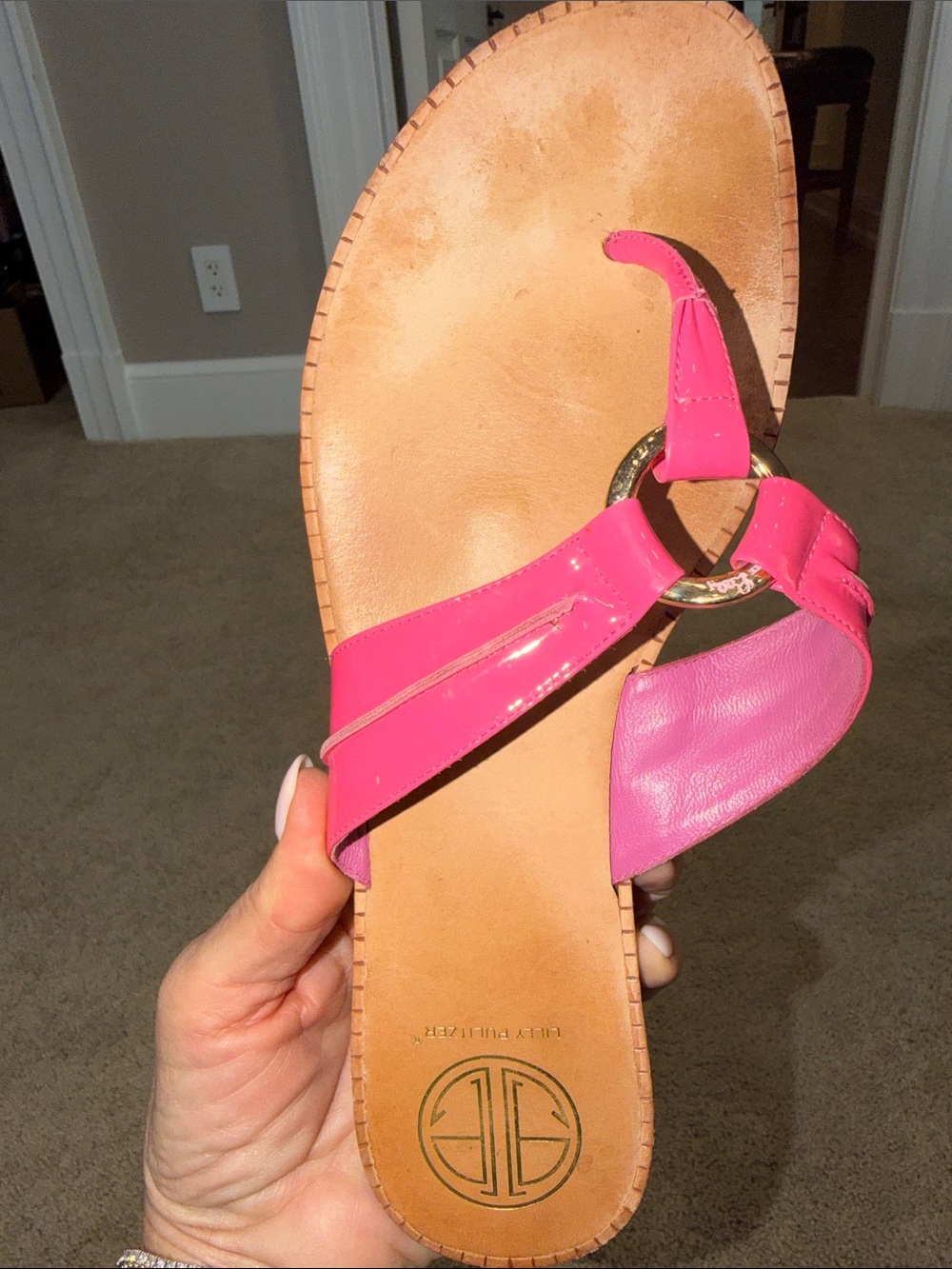 Lilly Pulitzer Hot Pink Patent McKim Leather Sandals size 9 - Picture 3 of 4
